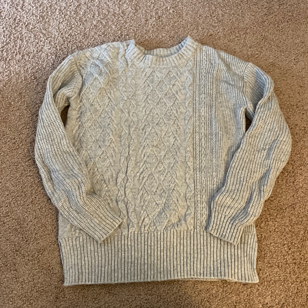 Banana Republic soft cable knit sweater!